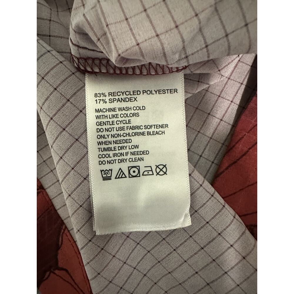 NWT Men's Tommy Bahama Burgundy Washington Commanders Coast Nuevo Shirt Large - Picture 8 of 9